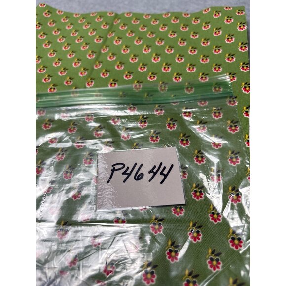 Green Cotton Fabric with Tiny Floral Pattern 10" x 38" For Sewing & Craft Projec - Picture 5 of 5